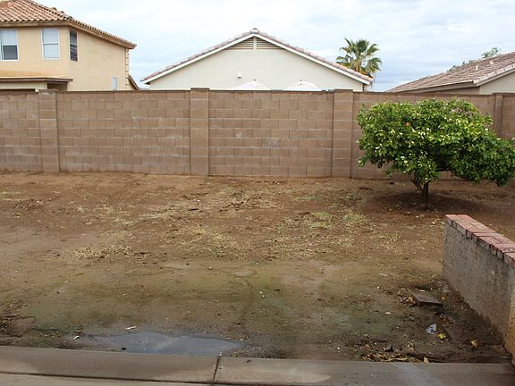 5th image of 11944 W Columbine Dr