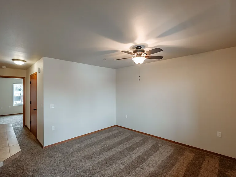 Aspen Place Apartments — Photo 25