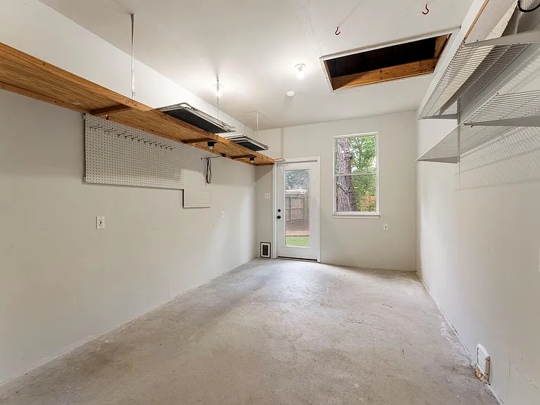 150 W Bristol Oak Cir — Photo 47