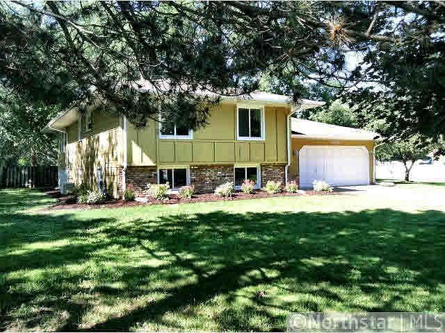 1st image of 1016 Oakwood Terrace