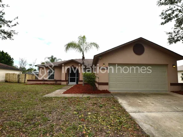 15562 Horseshoe Ln, Fort Myers, FL 33905