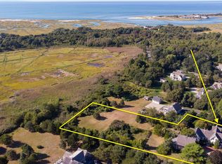 189 Center St, Yarmouth Port, MA 02675
