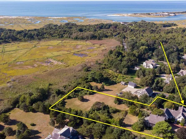 189 Center Street, Yarmouth Port, MA 02675