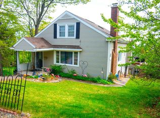 2624 E 1st St, Duluth, MN 55812