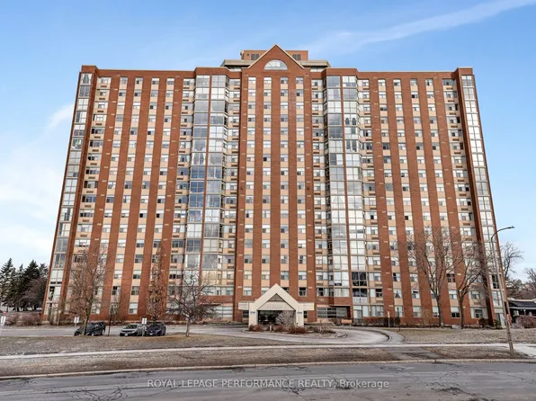 2760 Carousel Cres #1512, Ottawa, ON K1T 2N4