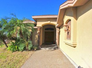 112 Knoll Ave, Laredo, TX 78045