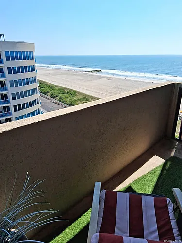 360 Shore Rd Photo 1