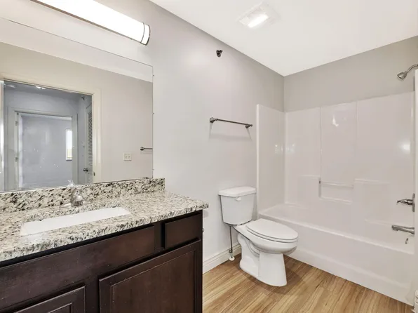 The Flats at Chisholm Creek