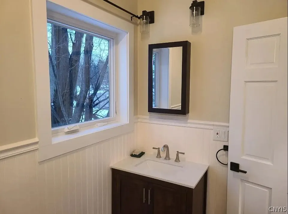 1 bed, 1.0 bath, 750 sqft, $1,650 — Photo 3