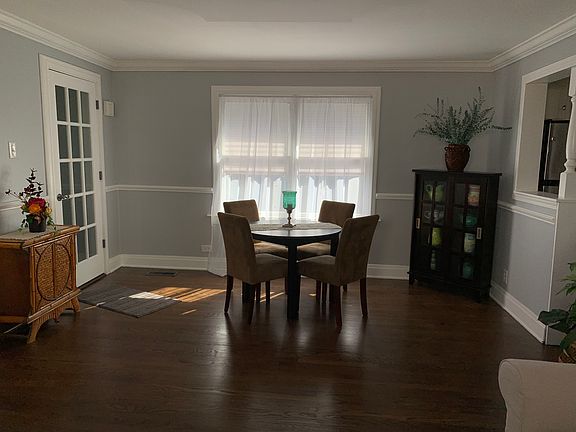5th image of 1682 White St