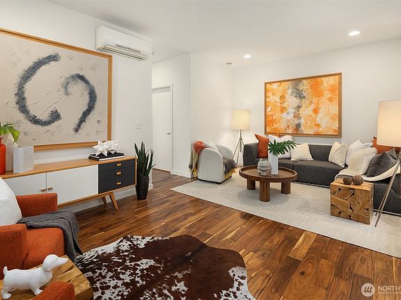 4th image of 2806 14th Avenue W #A