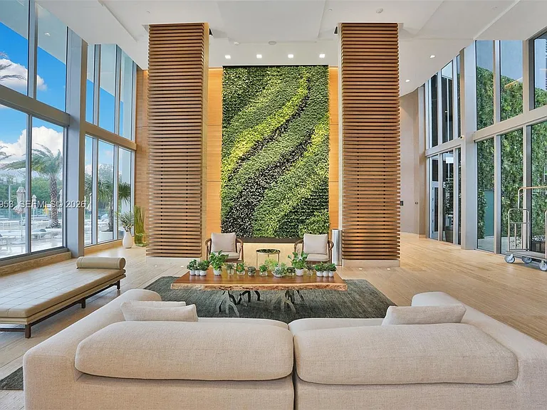 16385 Biscayne Blvd #1601-2 — Photo 44