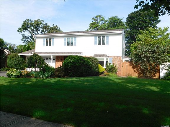 2nd image of 45 Roy Dr
