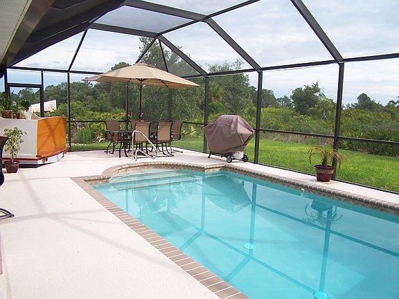 Beautiful Pool w/Extended Pool Deck