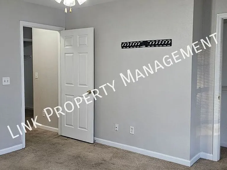 1106 Carline Rd — Photo 12