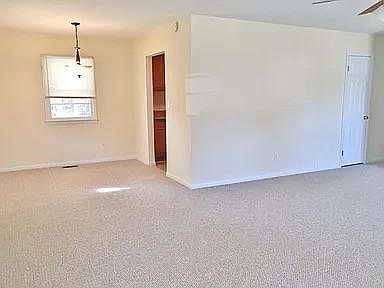 4th image of 106 Tyner Dr