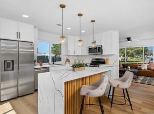 8395 Menkar Rd, San Diego, CA 92126