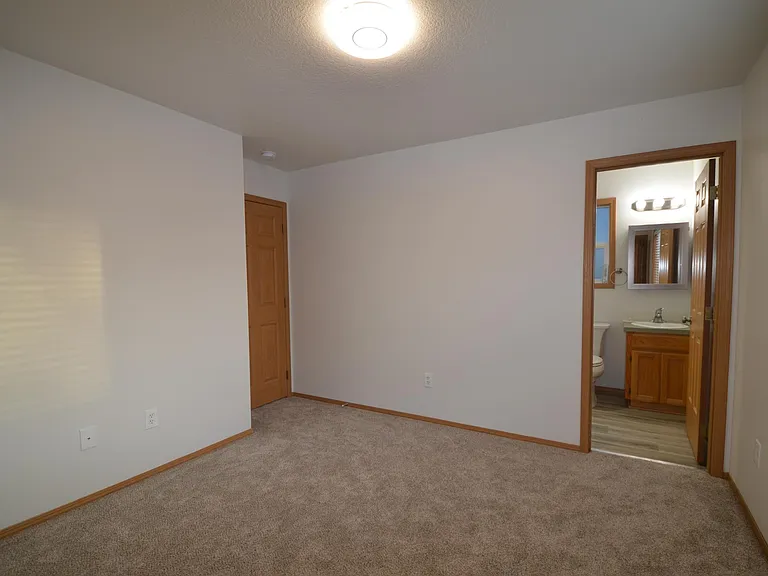222 41st Ct #2 — Photo 12