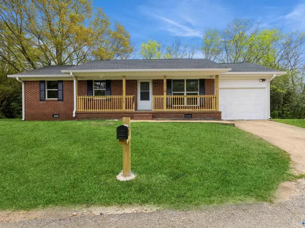 3710 Warren St, Gadsden, AL 35904