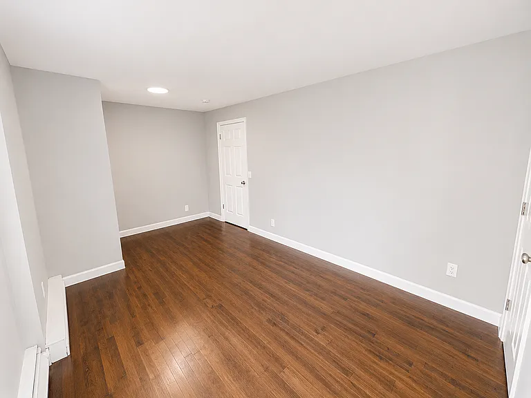 163 Hillside Ave #2R — Photo 6