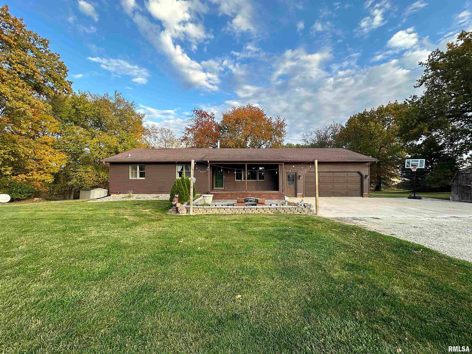 286 170th St, Avon, IL 61415 Zillow