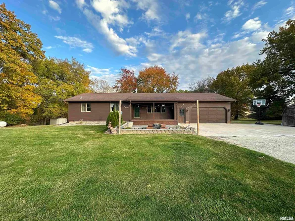 286 170th St, Avon, IL 61415