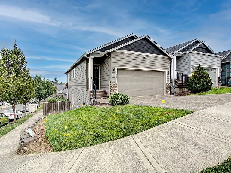 13000 NE 24th Cir — Photo 31
