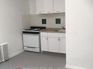 4804 Broadway APT 3R, Astoria, NY 11103