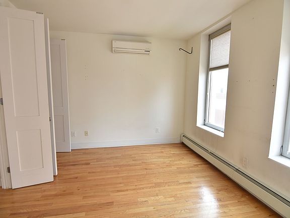 4th image of 2196 Frederick Douglass Blvd #Penthouse