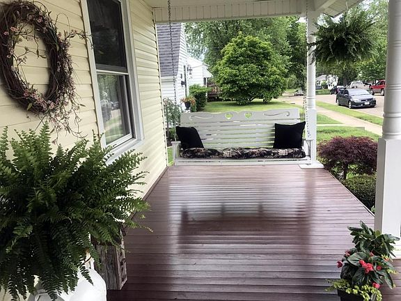 5th image of 629 Oakwood Ave