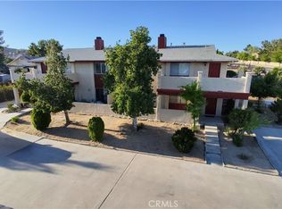 16228 Wato Rd, Apple Valley, CA 92307