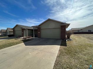 6707 W 56th St, Sioux Falls, SD 57106