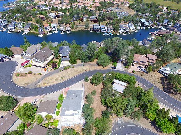 5th image of 979 Bret Harte Dr