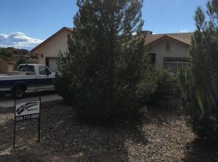 5740 N Towers Dr, Rimrock, AZ 86335