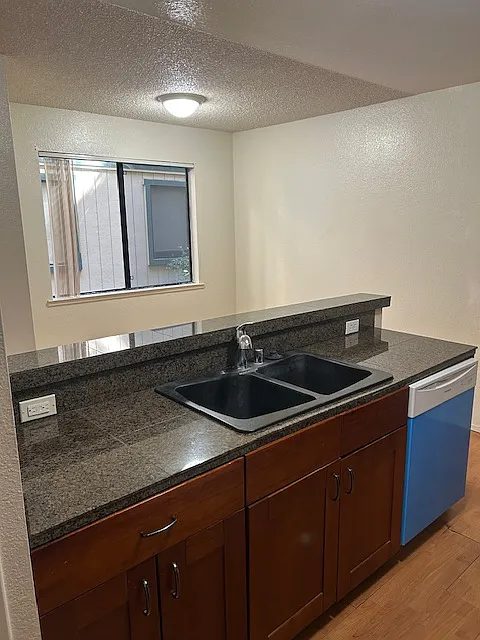 Building Photo - 350 Del Verde Cir #5