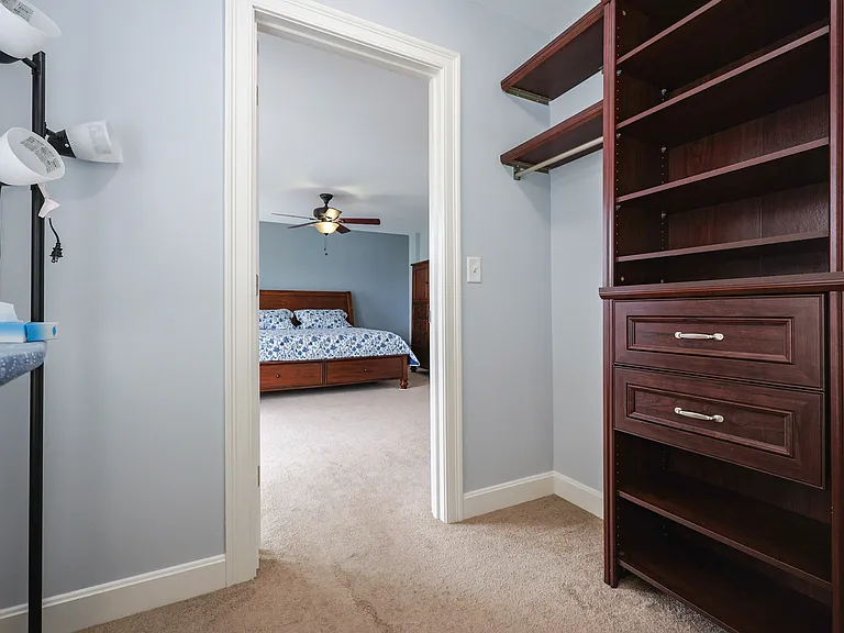 7 W Church St #4 — Photo 18