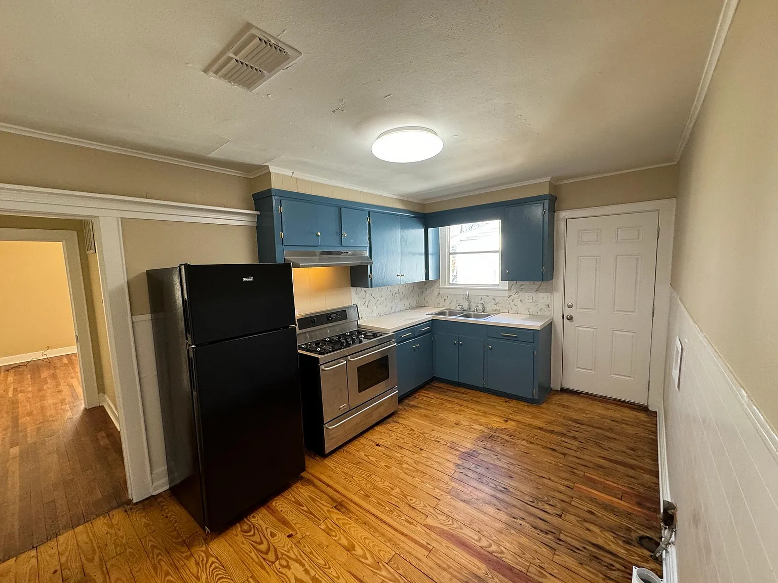 1 bed, 650 sqft, $800 — Photo 4