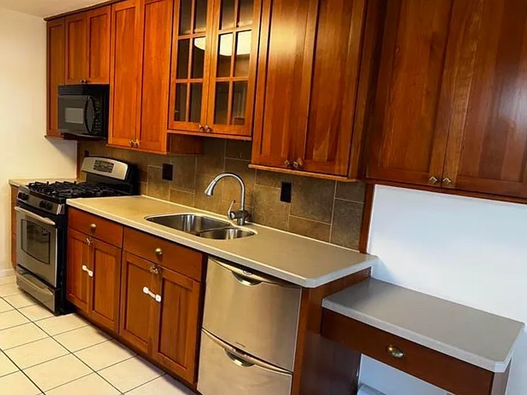 32 Riverview Ct — Photo 3