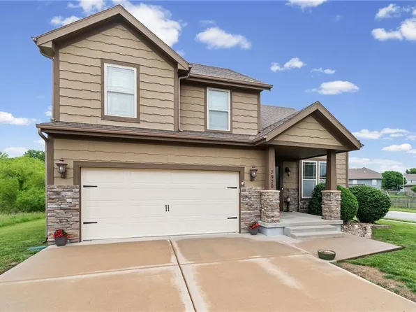 7920 NE 105th St, Kansas City, MO 64157
