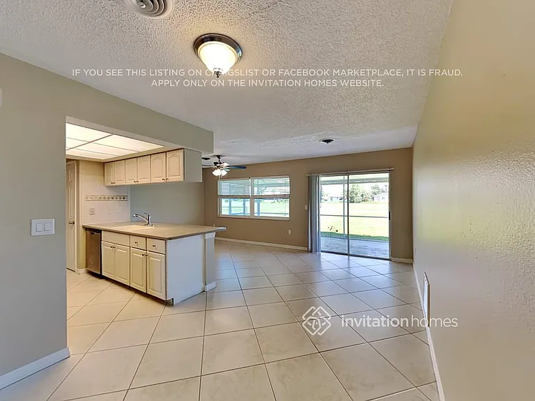 32 Oakland Hills Pl — Photo 6