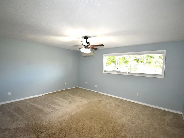 35725 Engle Rd SE — Photo 32