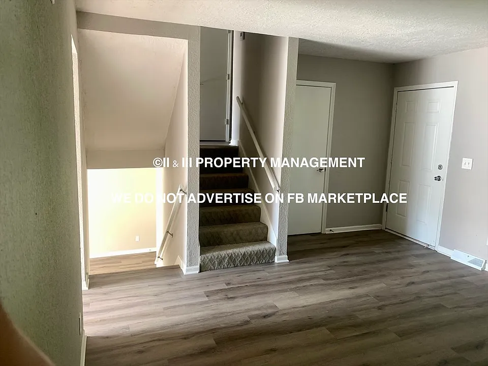 6123 Newton Street - 1 — Photo 3