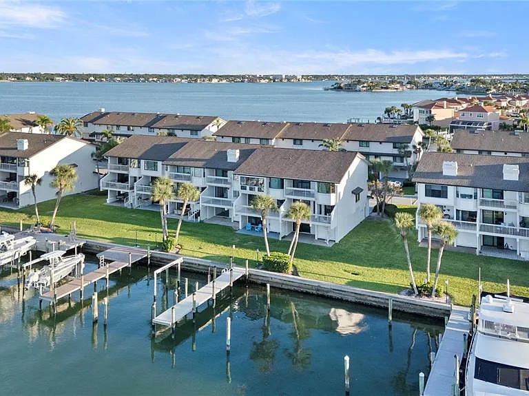 150 Marina Del Rey Ct — Photo 5