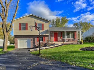 33 Pleasanton Dr, East Berlin, PA 17316