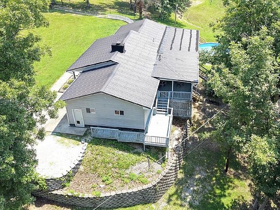 4th image of 871 Dry Ridge Rd