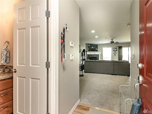 3rd image of 9537 187th Street Ct E