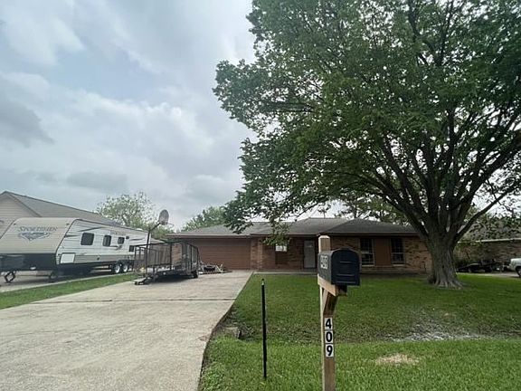 2nd image of 409R Sharondoah Dr