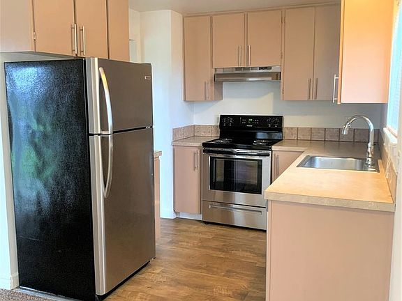 2nd image of 317 SE 104th Ave APT C