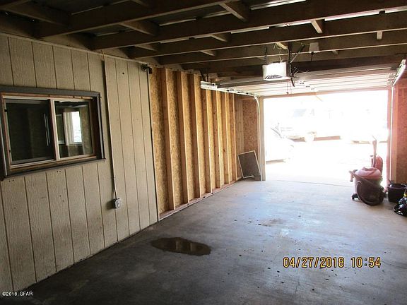 4th image of 905 13th St SW