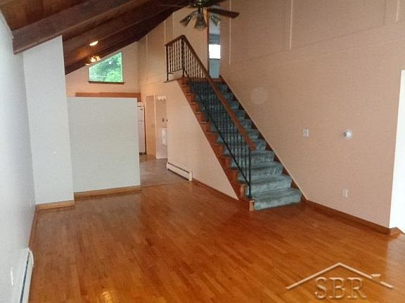 2nd image of 2403 Delaware Blvd